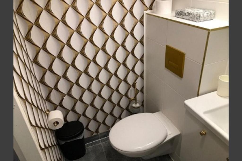 Studio-Apartment Rektor Suite 26 Am Saseler Markt Renoviert Hamburg-Harburg Buitenkant foto